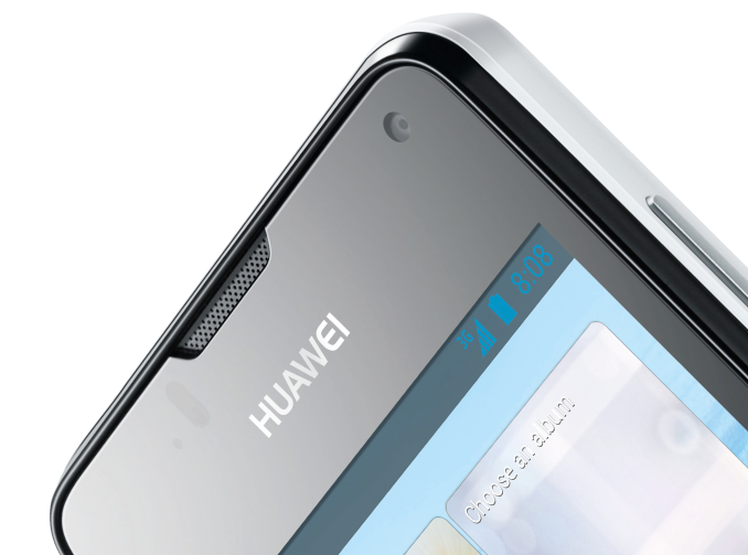 Smartphone Huawei Ascend Y300 im Test