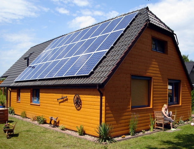home solar system 2 Die Erzeugung von Solarstrom macht Häuser umweltfreundlicher