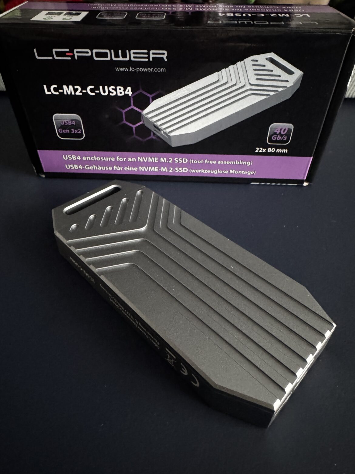 IMG 2911 LC-Power LC-M.2-C-USB4 SSD Gehäuse Test – Schnelles USB4-Gehäuse für NVMe-SSD