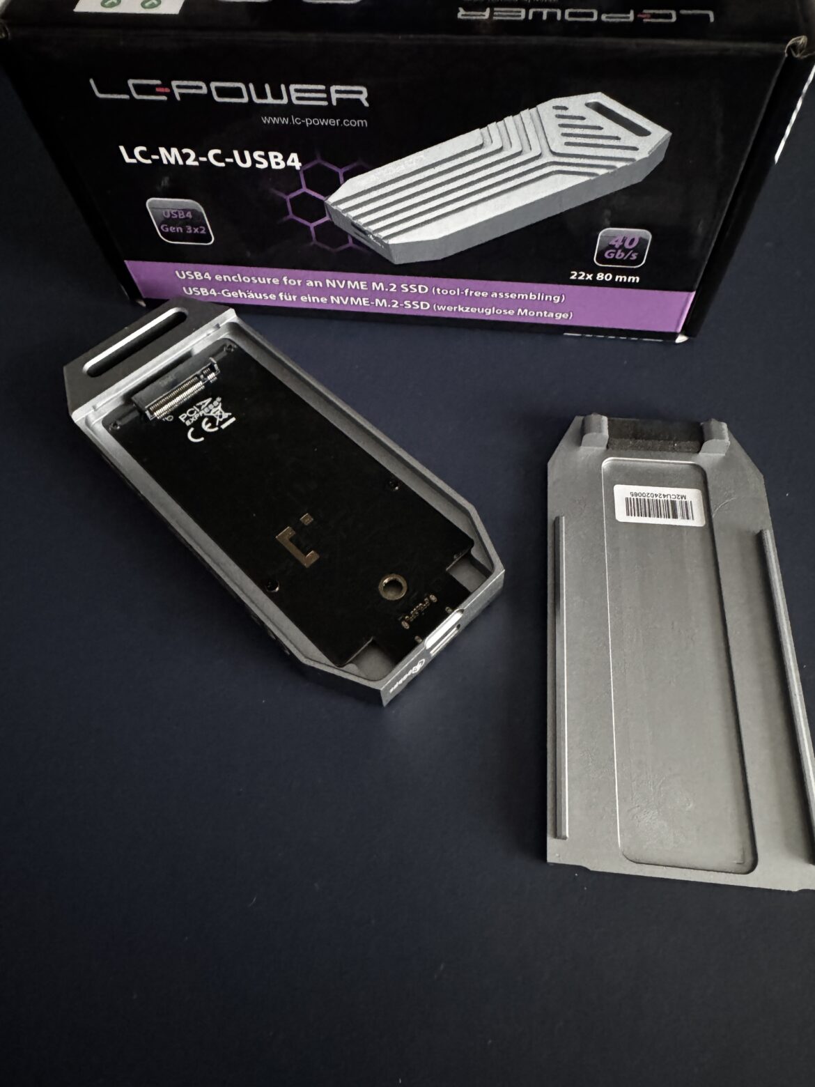 IMG 2912 LC-Power LC-M.2-C-USB4 SSD Gehäuse Test – Schnelles USB4-Gehäuse für NVMe-SSD